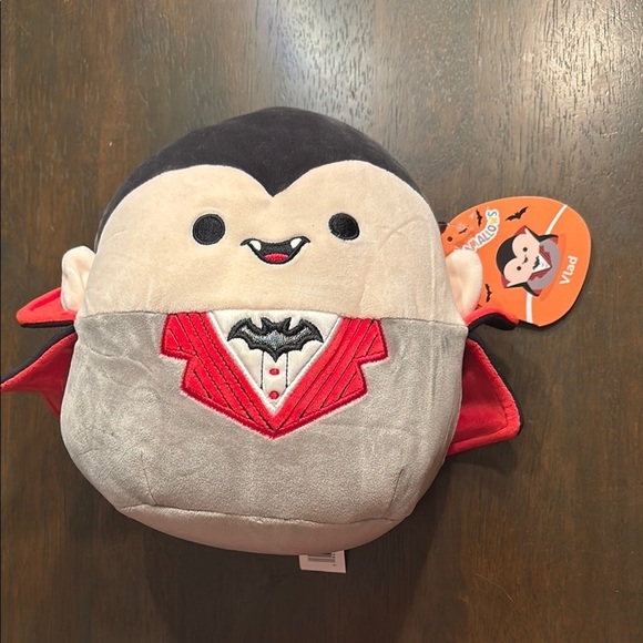 Squishmallows Other - Halloween Vlad the Vampire Squishmallow Dracula